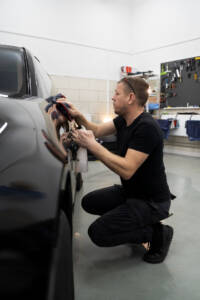 https://gtworks.es/como-conservar-el-valor-de-reventa-de-tu-coche-premium/